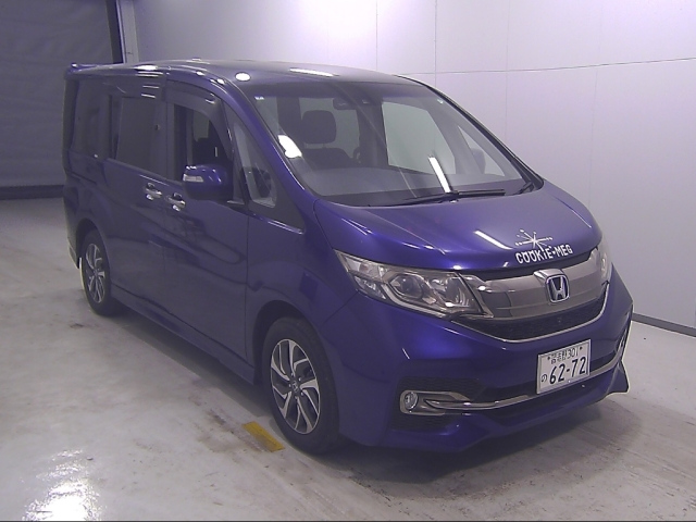 HONDA STEP WAGON 2015