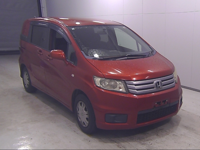 HONDA FREED