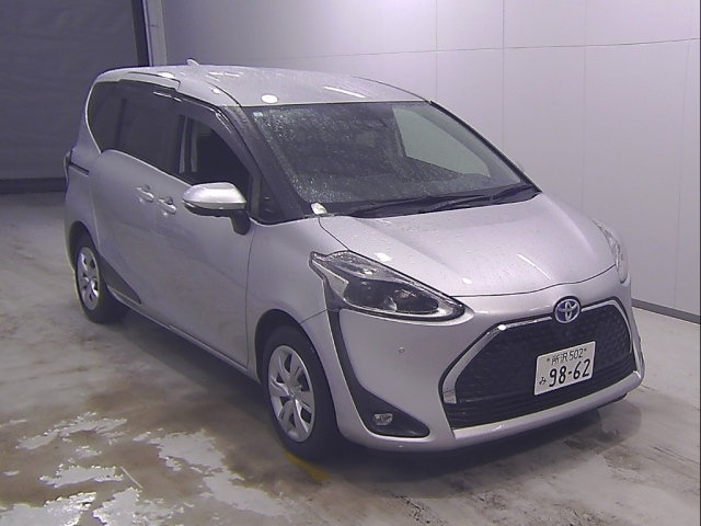 TOYOTA SIENTA 2021