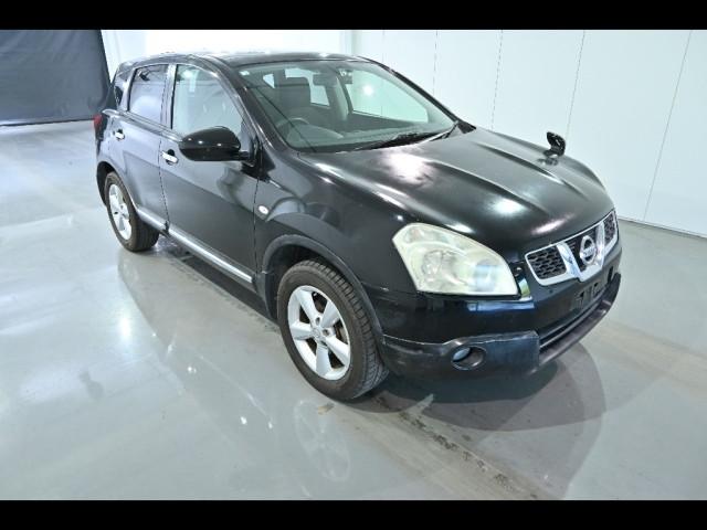 NISSAN DUALIS 2010