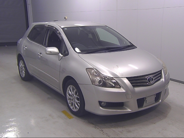 TOYOTA BLADE
