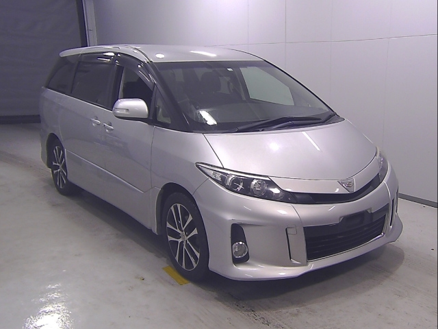 TOYOTA ESTIMA 2016
