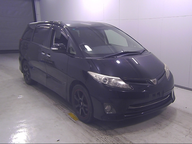 TOYOTA ESTIMA 2010