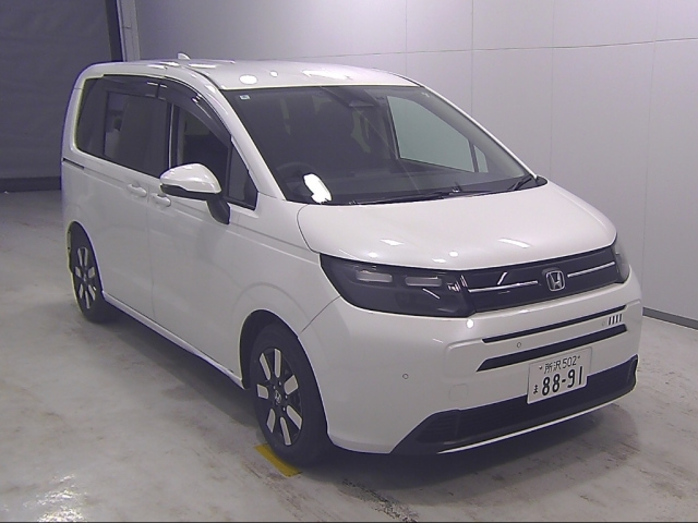 HONDA FREED 2024