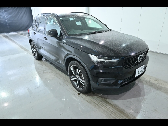 VOLVO XC40 2020