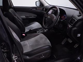 SUBARU EXIGA 2014