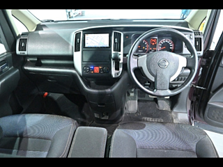 NISSAN SERENA 2009