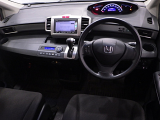 HONDA FREED 2014
