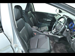 HONDA GRACE 2015