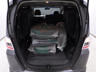 HONDA FREED 2012