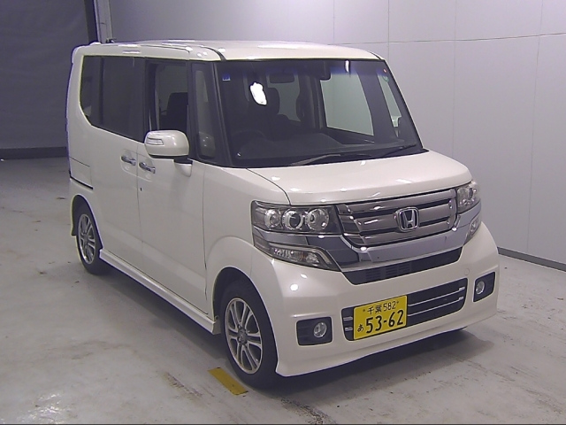 HONDA N BOX 2015
