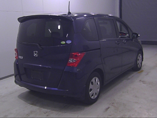 HONDA FREED 2010
