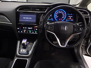 HONDA SHUTTLE 2016