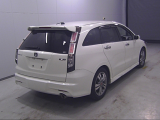 HONDA STREAM 2011