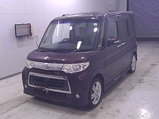DAIHATSU TANTO 2012