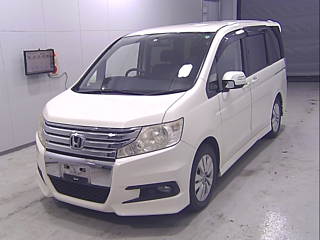 HONDA STEP WAGON 2010
