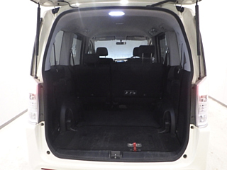 HONDA STEP WAGON 2010