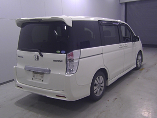 HONDA STEP WAGON 2010
