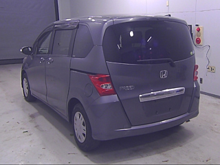 HONDA FREED 2011