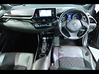 TOYOTA C-HR 2017