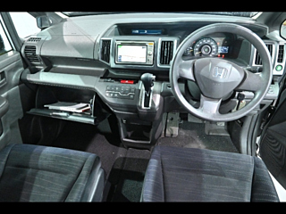 HONDA STEP WAGON 2010