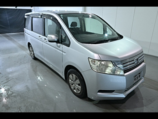 HONDA STEP WAGON 2010