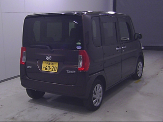 DAIHATSU TANTO 2014