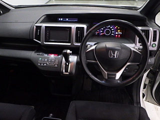 HONDA STEP WAGON 2012
