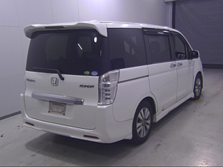 HONDA STEP WAGON 2012