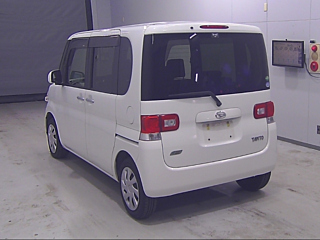DAIHATSU TANTO 2012