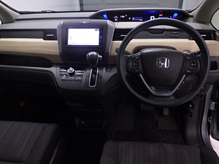 HONDA FREED 2017
