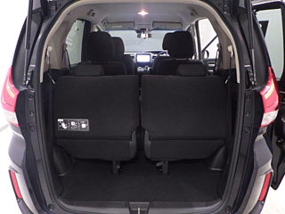 HONDA FREED 2023