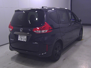 HONDA FREED 2023