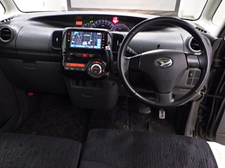DAIHATSU TANTO 2010