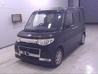 DAIHATSU TANTO 2010