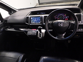 HONDA STEP WAGON 2009