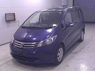 HONDA FREED 2010