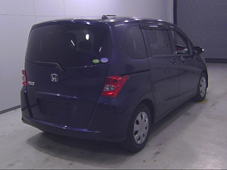 HONDA FREED 2010