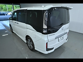 HONDA STEP WAGON 2019