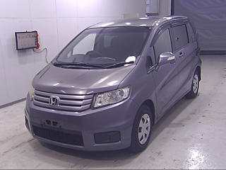 HONDA FREED 2011