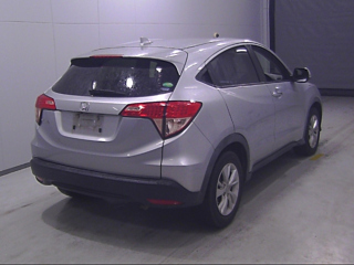HONDA VEZEL 2015