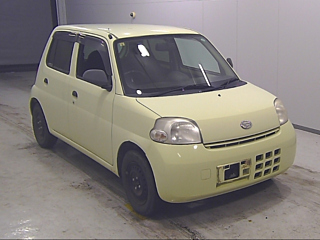 DAIHATSU ESSE 2010