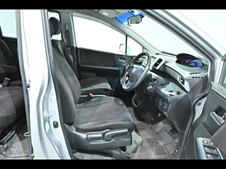 HONDA FREED 2013