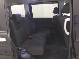 HONDA STEP WAGON 2011