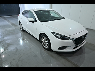 MAZDA AXELA 2017