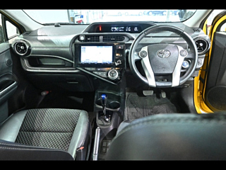 TOYOTA AQUA 2014