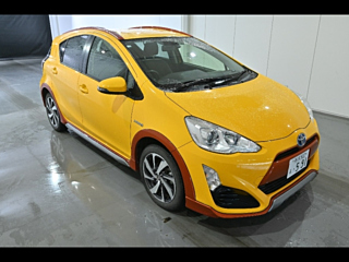 TOYOTA AQUA 2014
