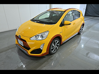 TOYOTA AQUA 2014