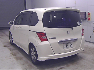 HONDA FREED 2009
