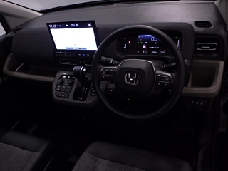 HONDA FREED 2024